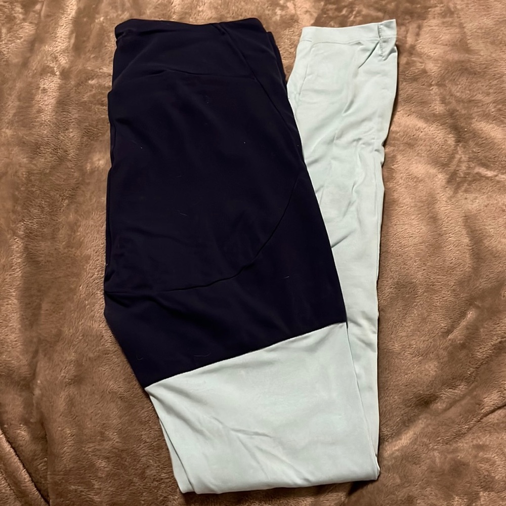 Gymshark navy and light blue high waisted leggings (m)